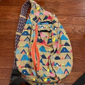Kavu Multicolor Geometric Sling Bag